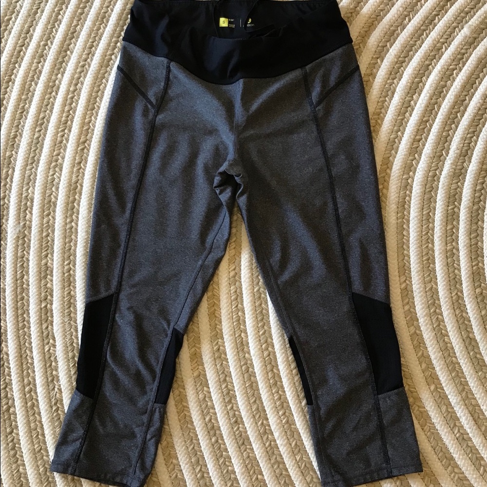 Xersion Womens Athletic Capri Pant Small